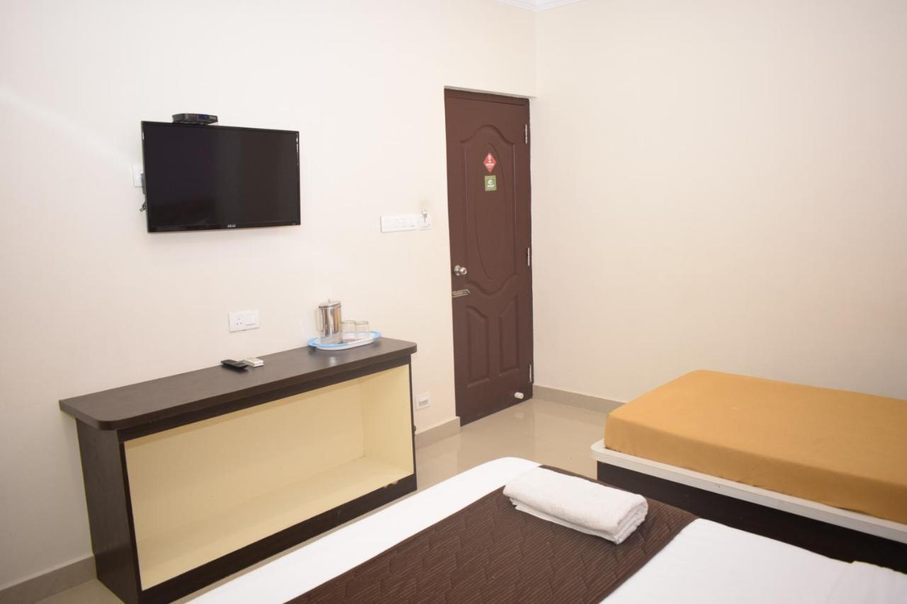 Bouvana Residency Puducherry Eksteriør billede