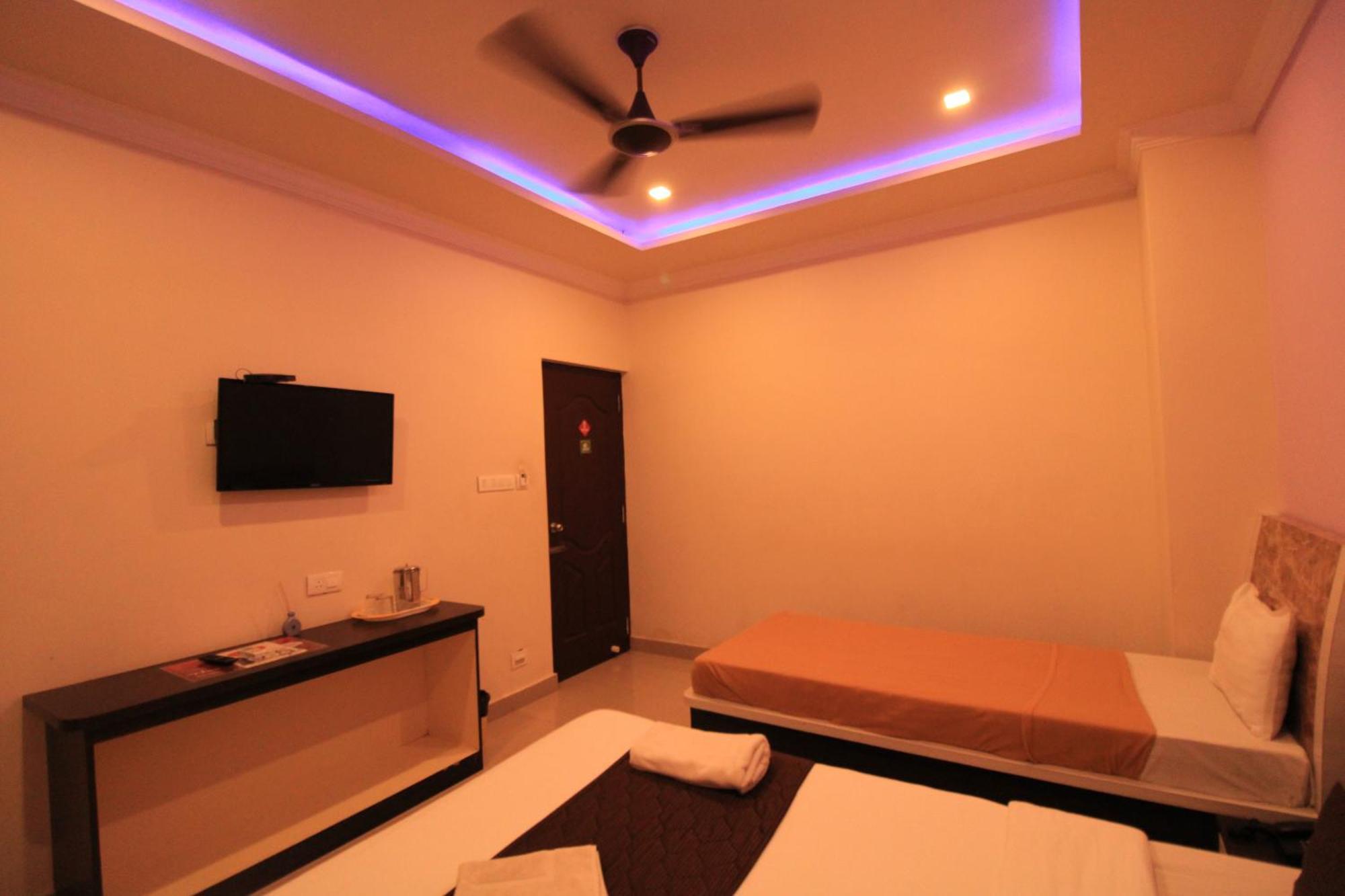 Bouvana Residency Puducherry Eksteriør billede