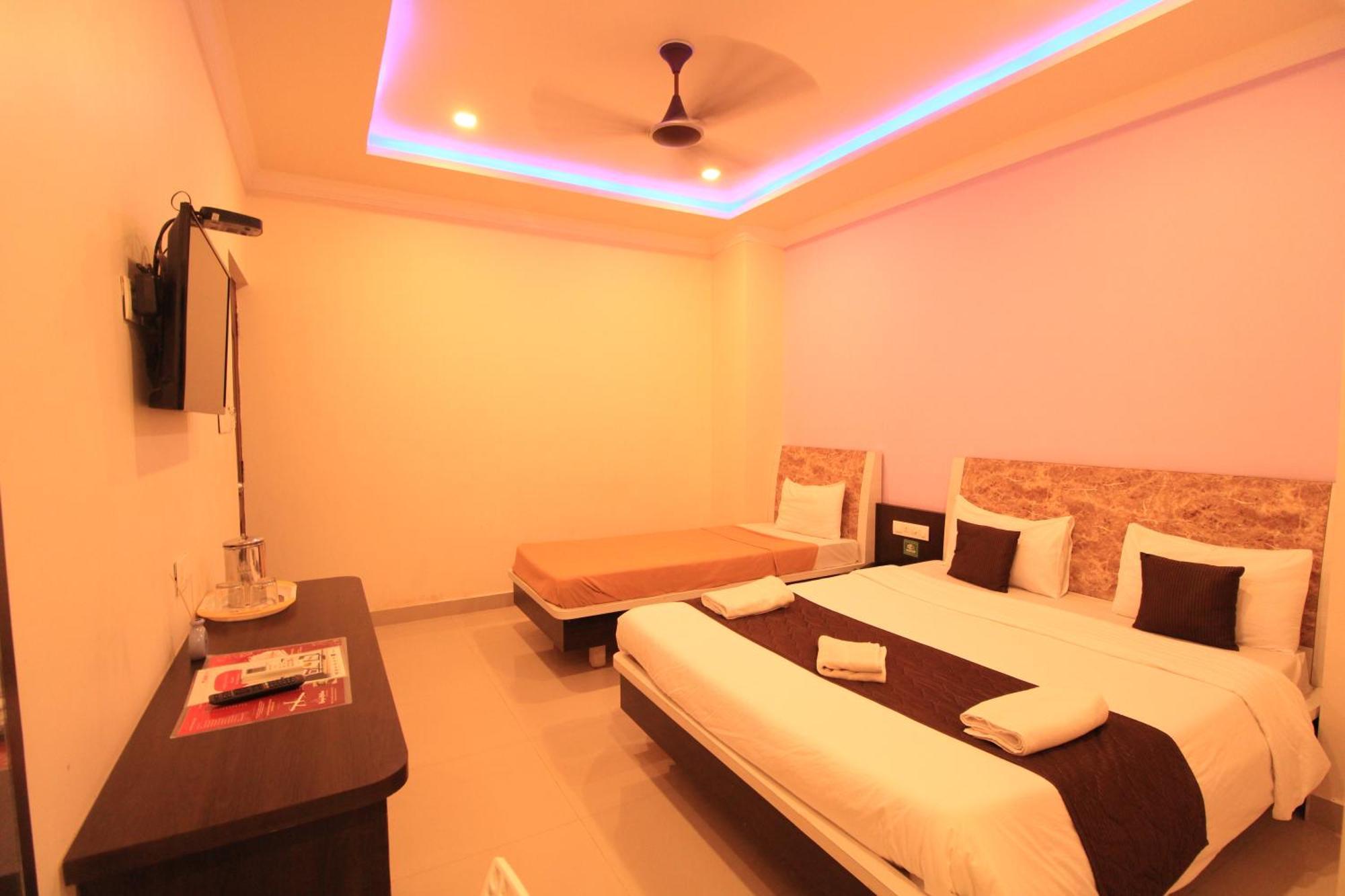 Bouvana Residency Puducherry Eksteriør billede